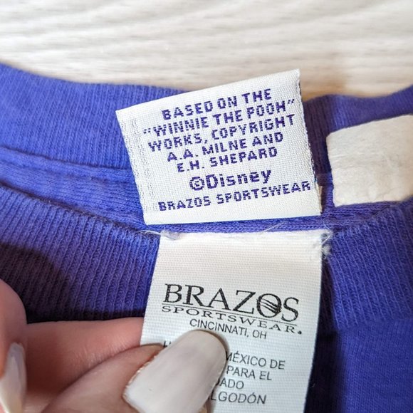 Vintage 90s Disney Winnie the Pooh Purple Shirt Size 10-12 - Picture 7 of 10